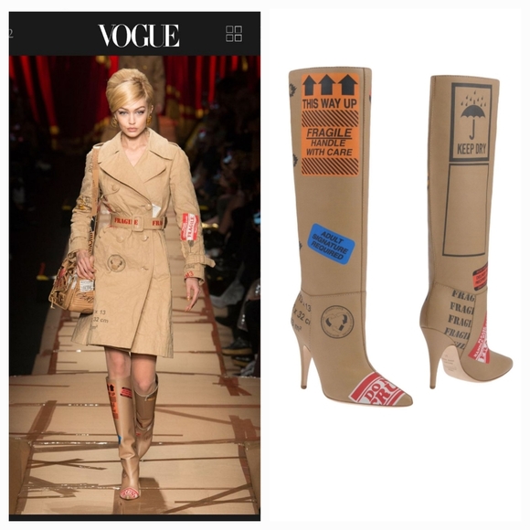 MOSCHINO - UPS mockup tall boots - Picture 2 of 16
